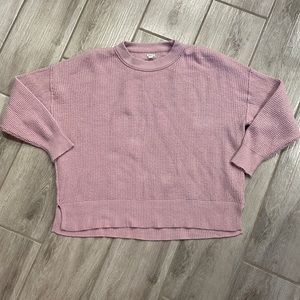 Aerie knit sweater in pink. Size medium